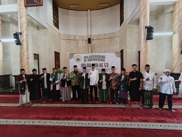 Ketua Umum & Ketua Harian DKM Masjid Agung Hadiri Milad DMI ke-53, H. Totong: Semoga Selalu Menjadi Mitra Terbaik Masjid Agung