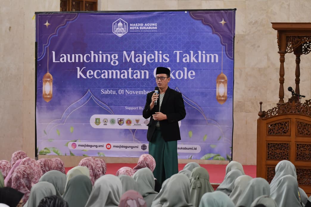 Masjid Agung dan 1.000 Ummahat Cikole Bangun Gerakan Keummatan Baru